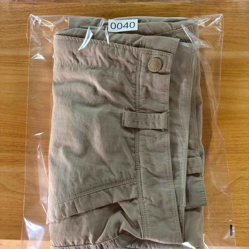 The North Face Mens Paramount Peak Hiking Shorts Tan Khaki Nylon Size 38